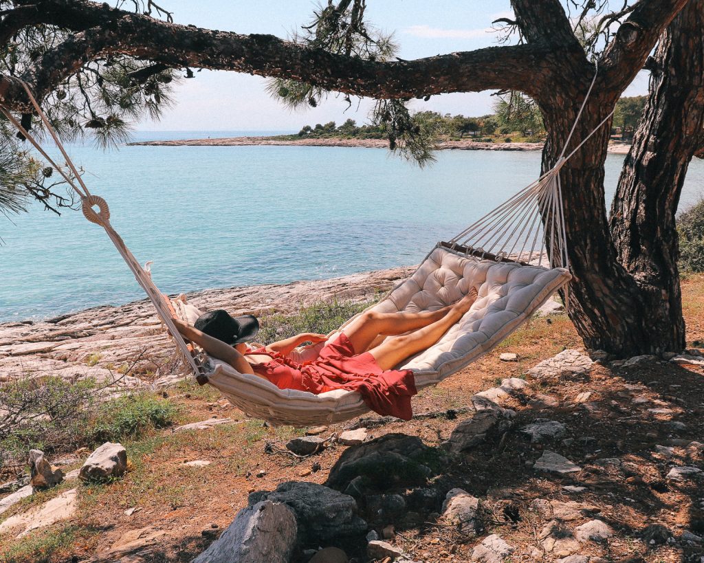Home of Wool's natural hammock in use