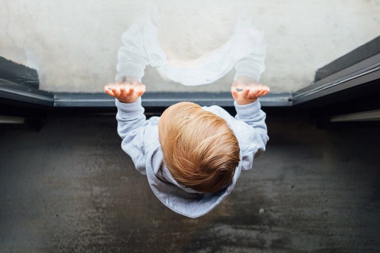paul-hanaoka unsplash