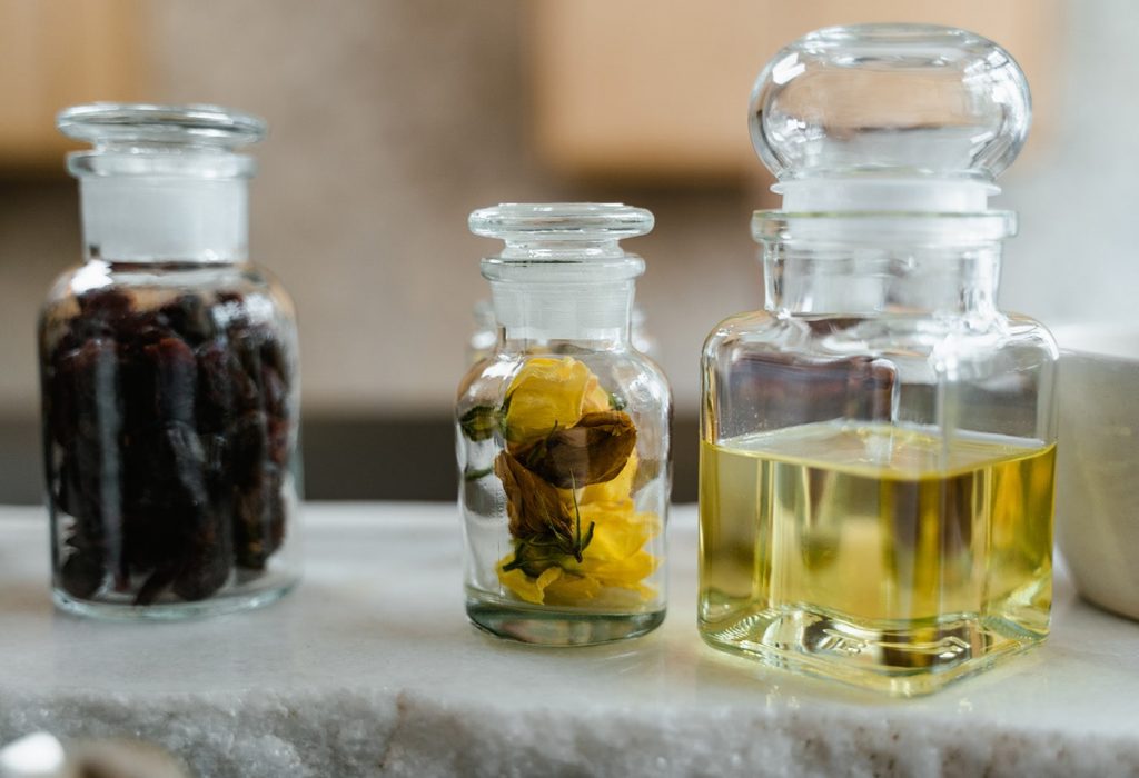 All-natural Ways to Prevent Mildew & Kill Mold at Home - white vinegar
